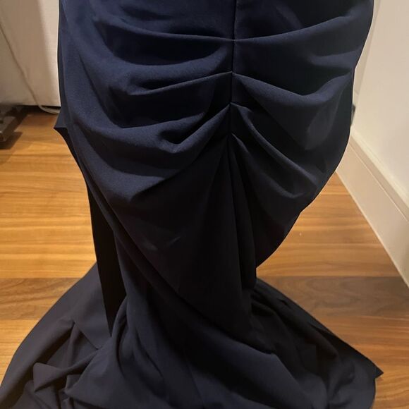 Xscape Navy Blue gown size 16 NWT - Picture 10 of 15